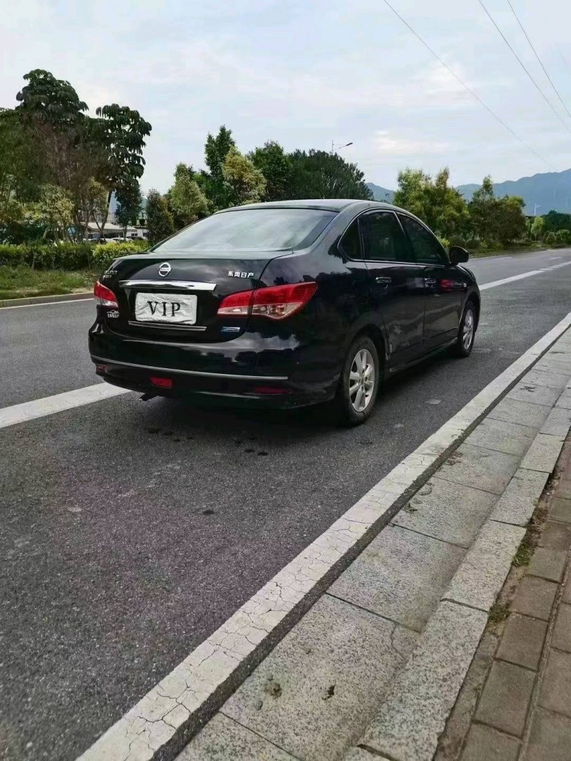 廣州19年日產軒逸6