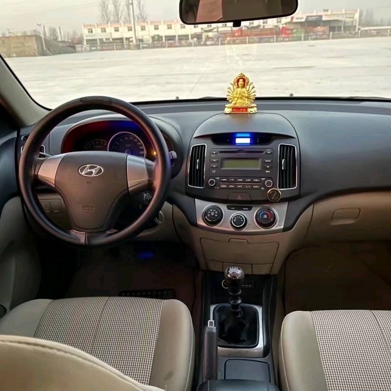 北京12年现代悦动6