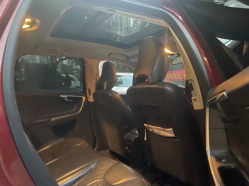 重慶13年沃爾沃XC601