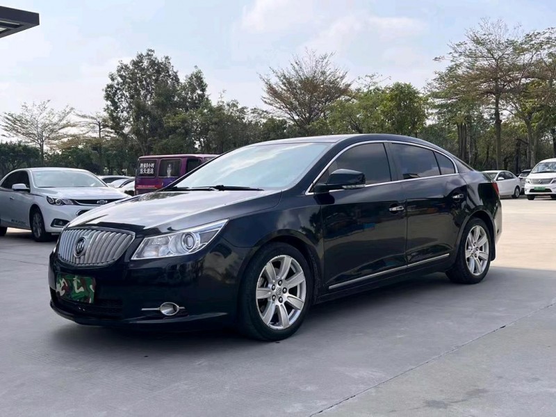 东莞12年别克君越6