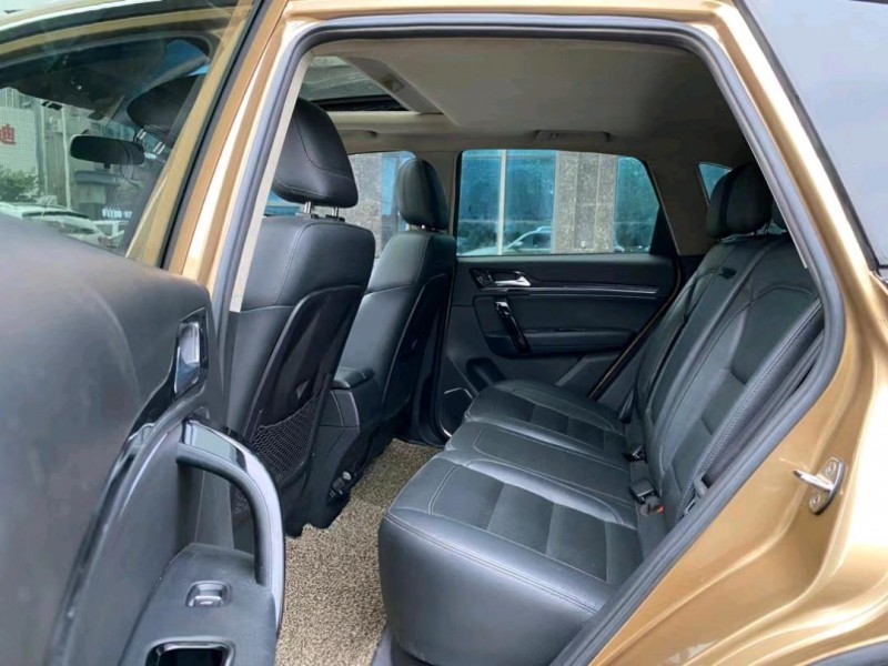 东莞18年众泰T6006