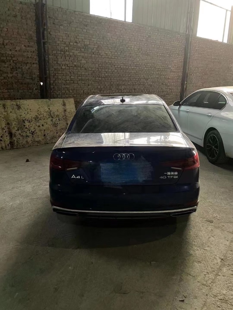 成都20年奧迪A4L4