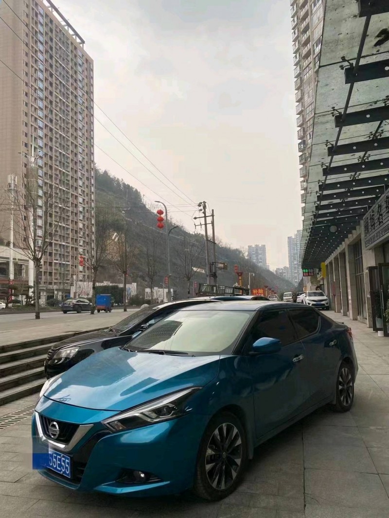 貴陽19年日產藍鳥1