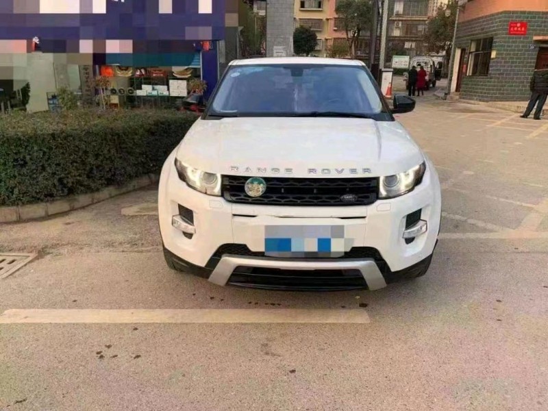 婁底15年路虎極光1