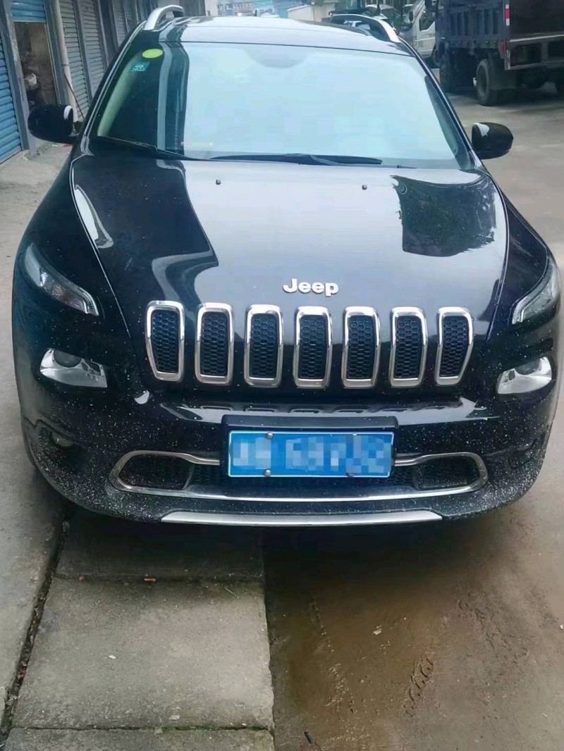 婁底18年Jeep自由光1