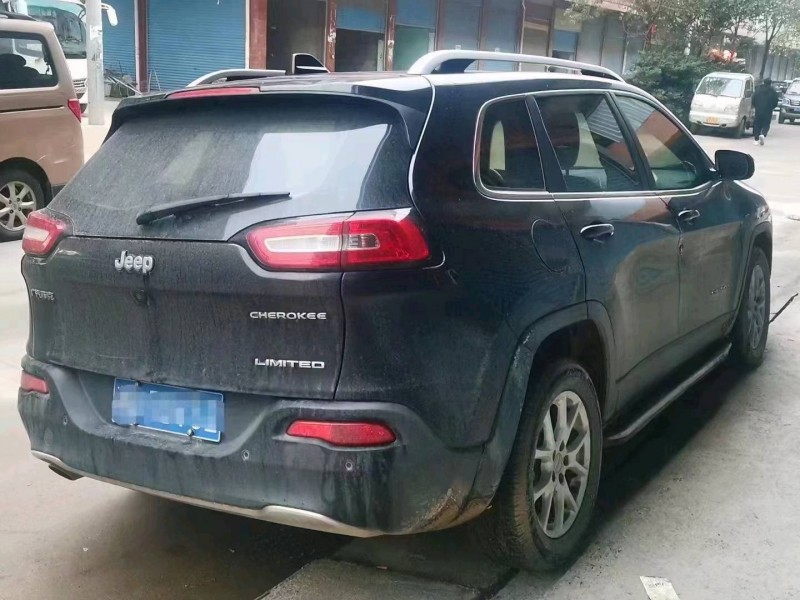 婁底18年Jeep自由光5
