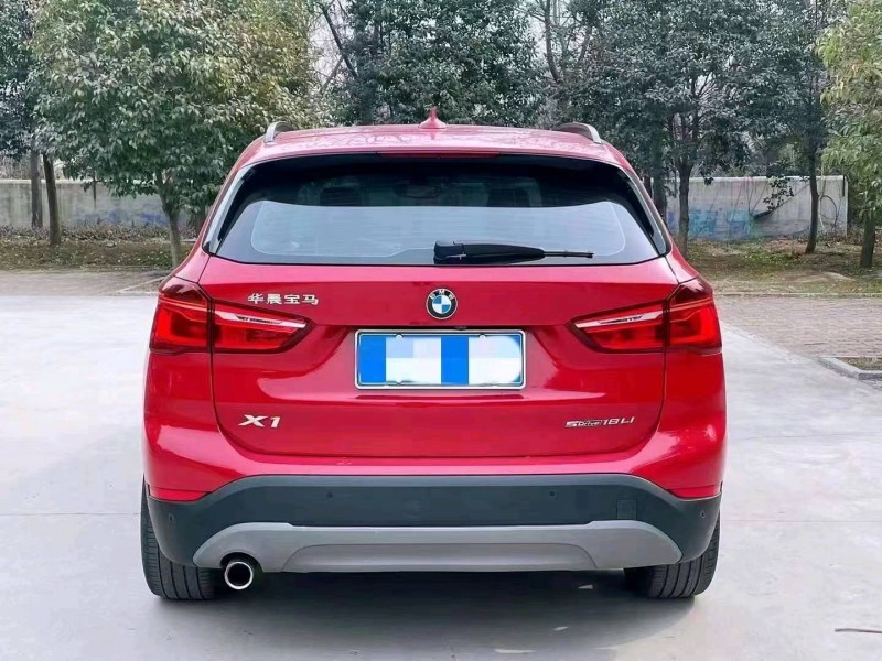 北京19年宝马X12