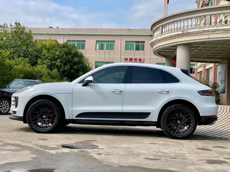 廣州20年保時捷Macan4