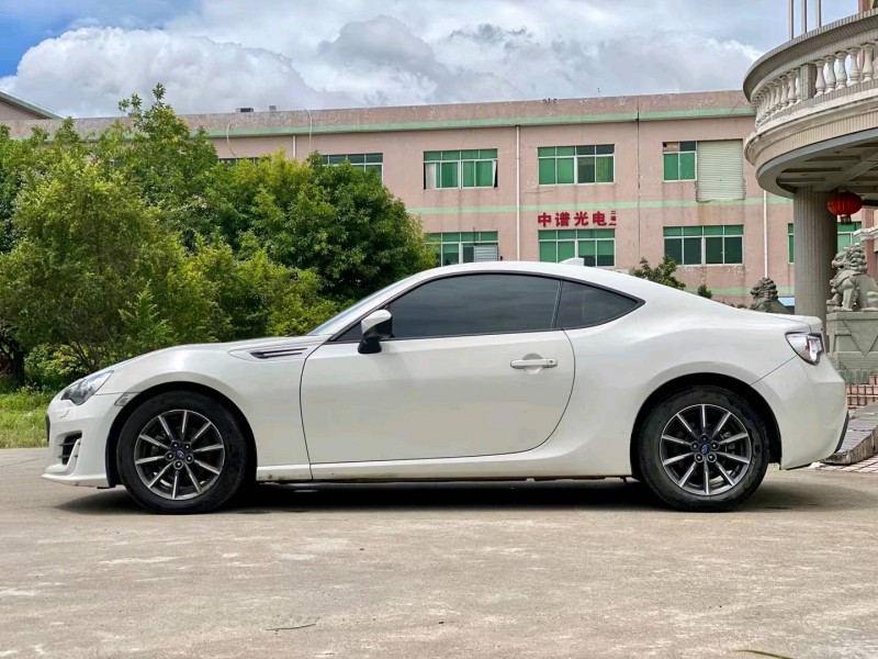 東莞17年斯巴魯BRZ3