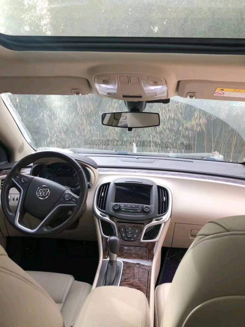 烟台15年别克君越7