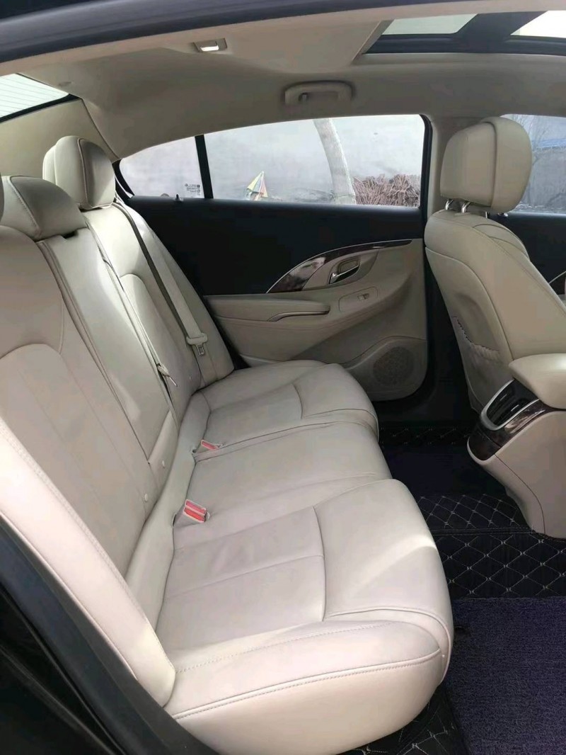 烟台15年别克君越9