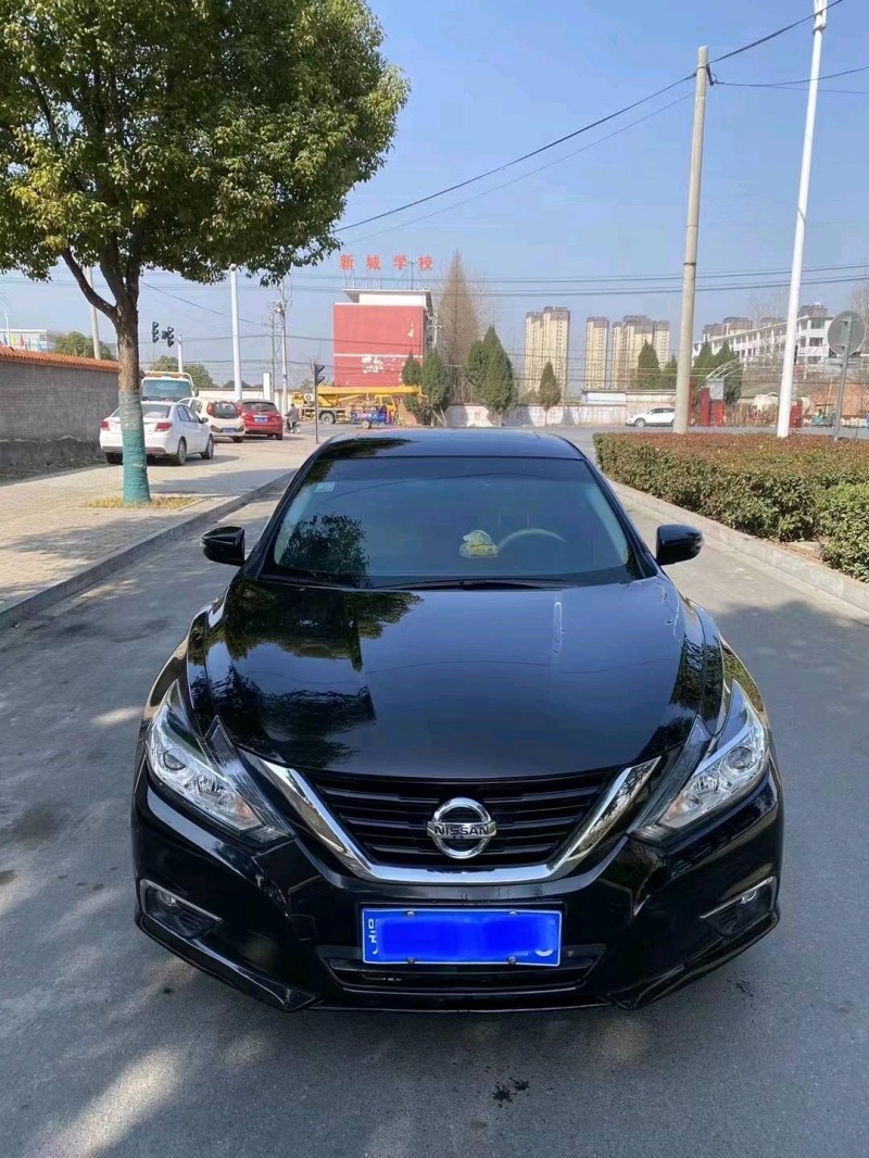 十堰19年日產天籟1
