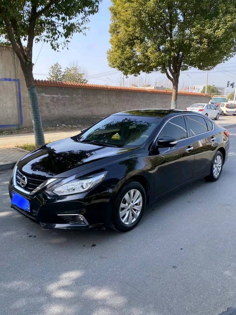 十堰19年日產天籟2