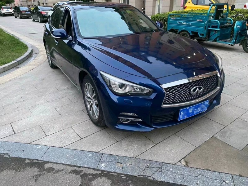 濰坊17年英菲尼迪Q50L2
