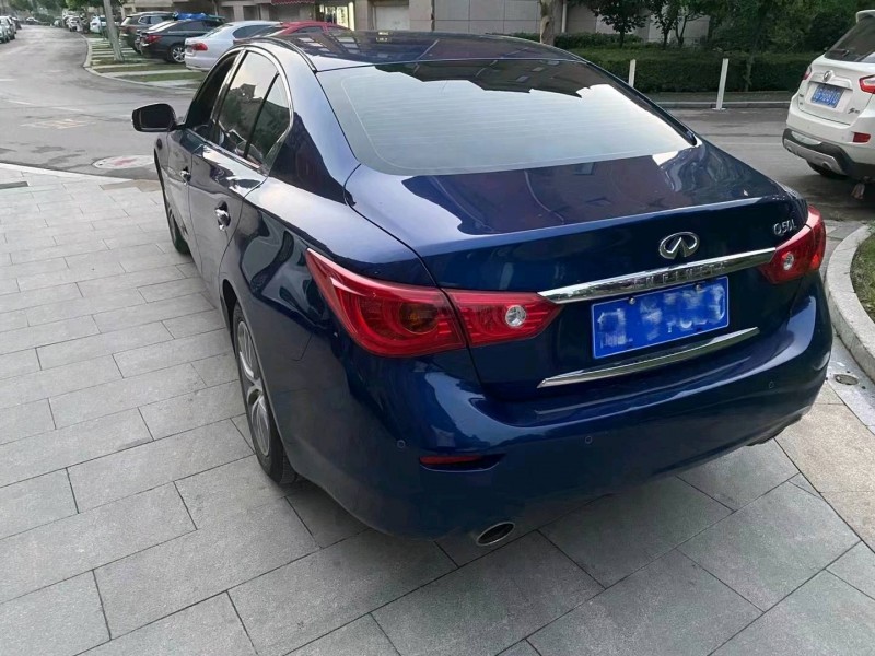 濰坊17年英菲尼迪Q50L3