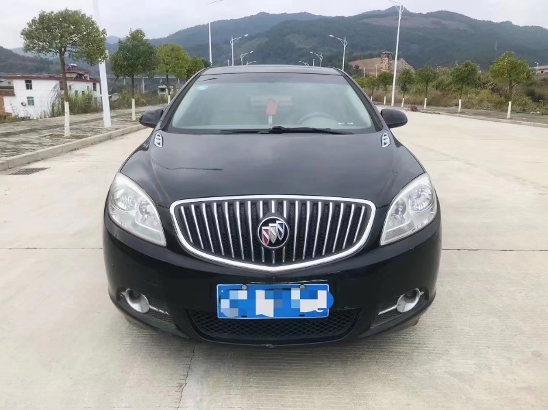 莆田15年別克英朗GT9