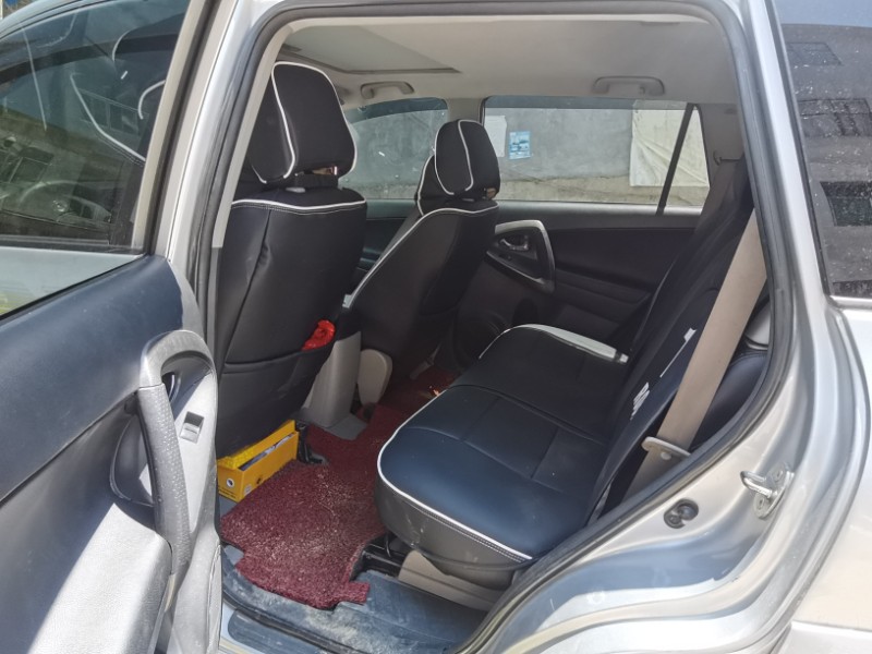 黔東南09年豐田RAV46
