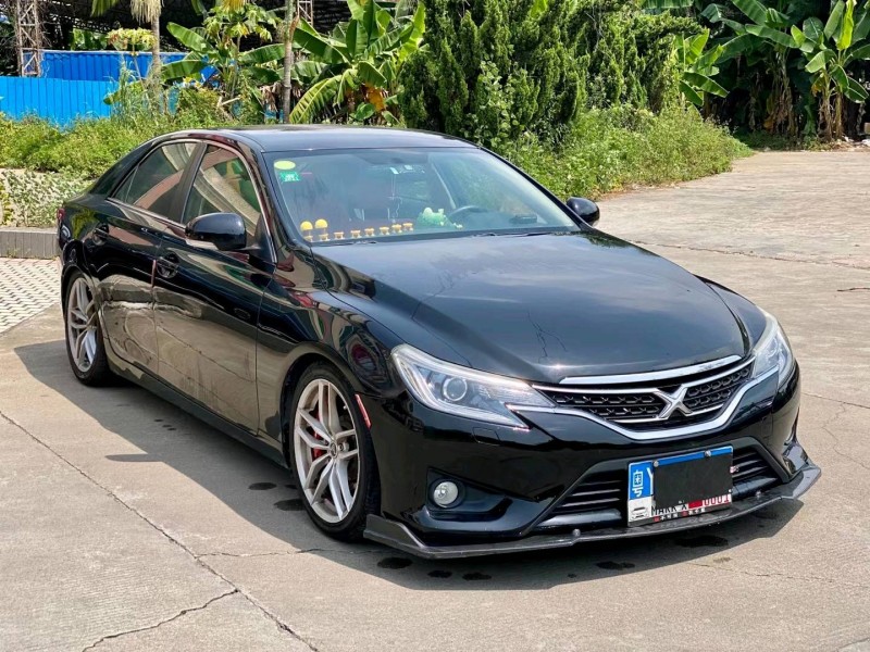 东莞14年丰田锐志2