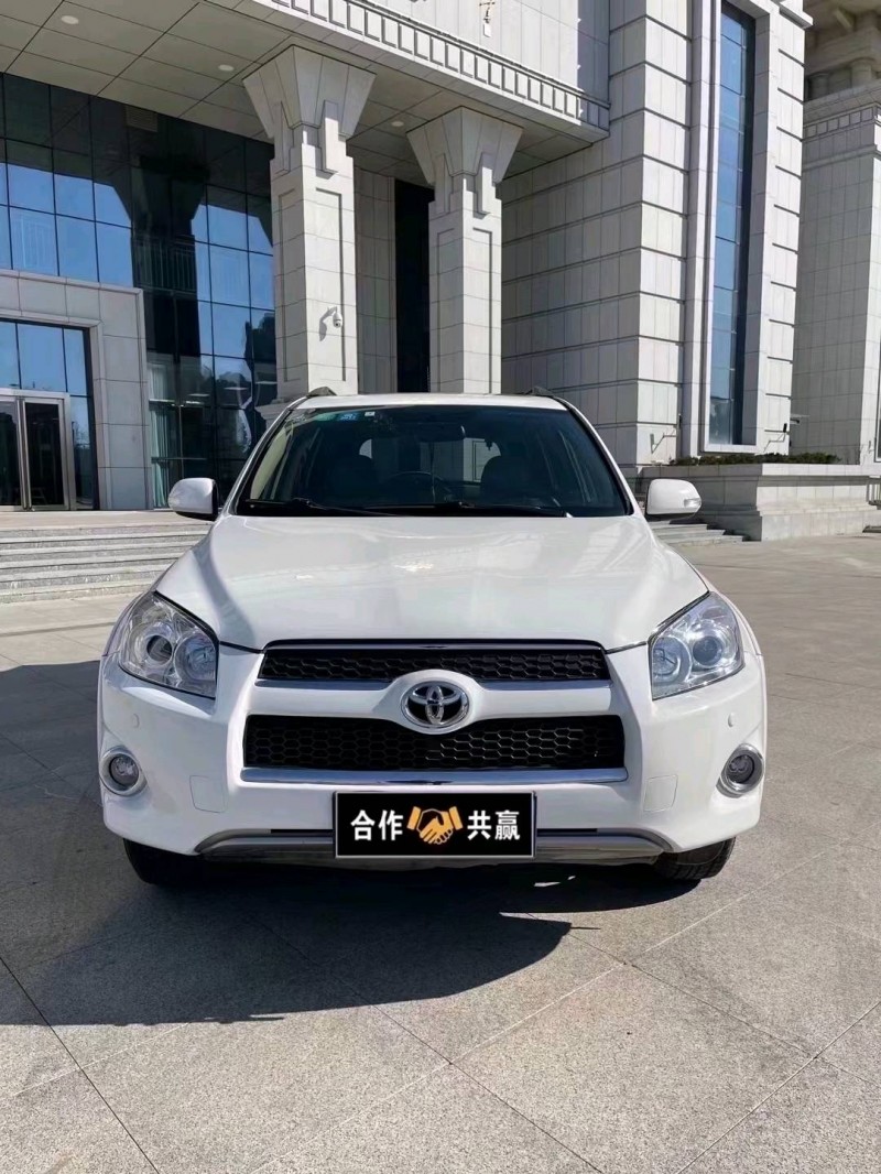 滄州13年豐田RAV41