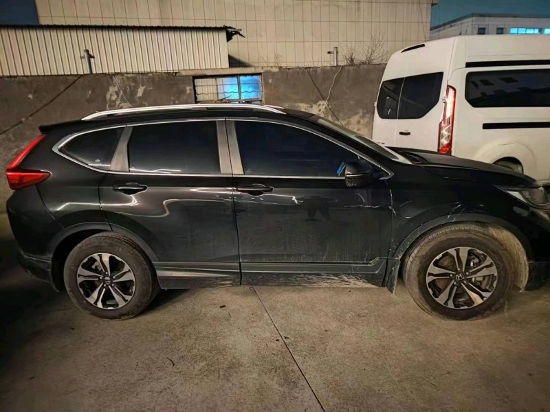 紹興18年本田CR-V4