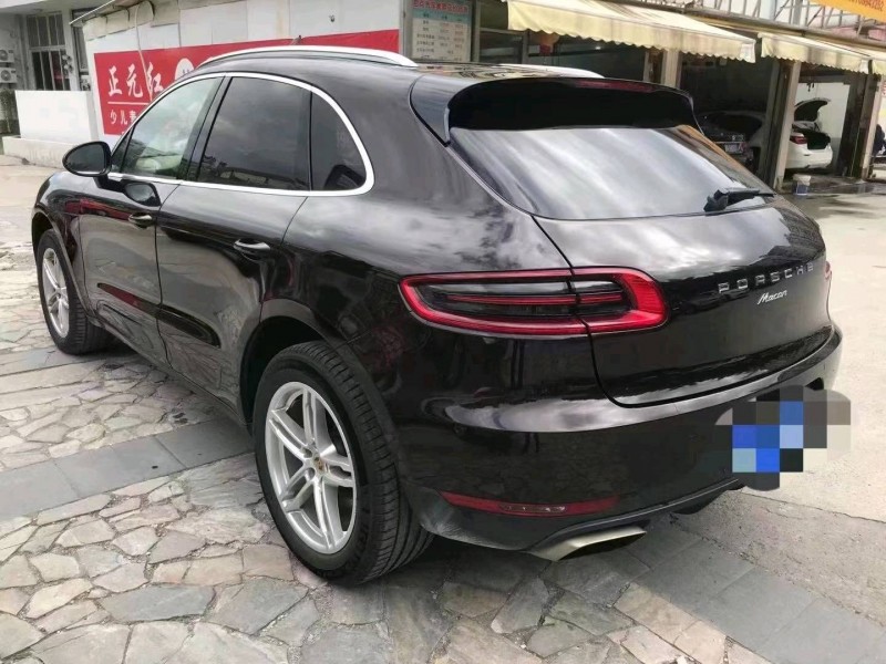 廈門15年保時捷Macan2