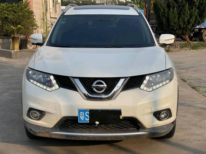 東莞17年日產奇駿1