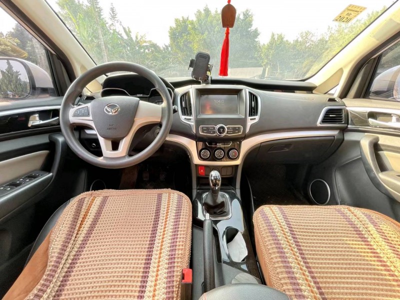 东莞16年北汽幻速S36