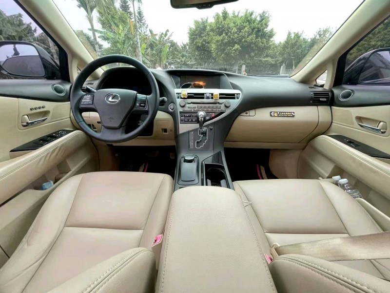 东莞12年雷克萨斯RX6