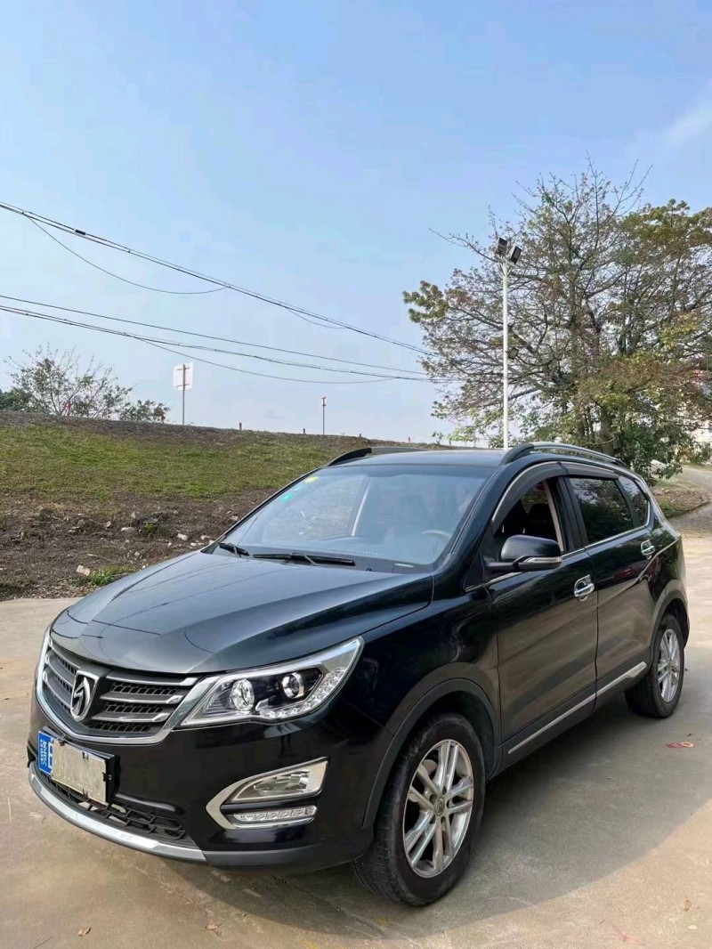 九江17年寶駿5602