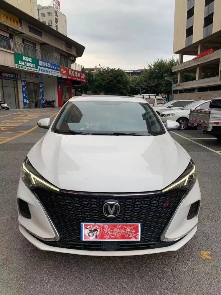柳州21年長安汽車逸動1