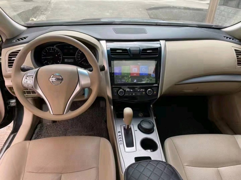 六盤水17年日產天籟6