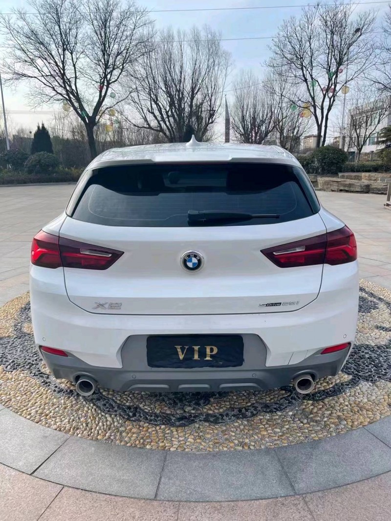 东营21年宝马X26