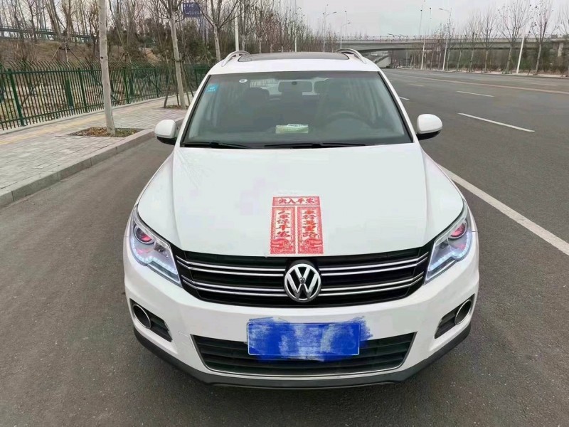 东营13年大众途观8
