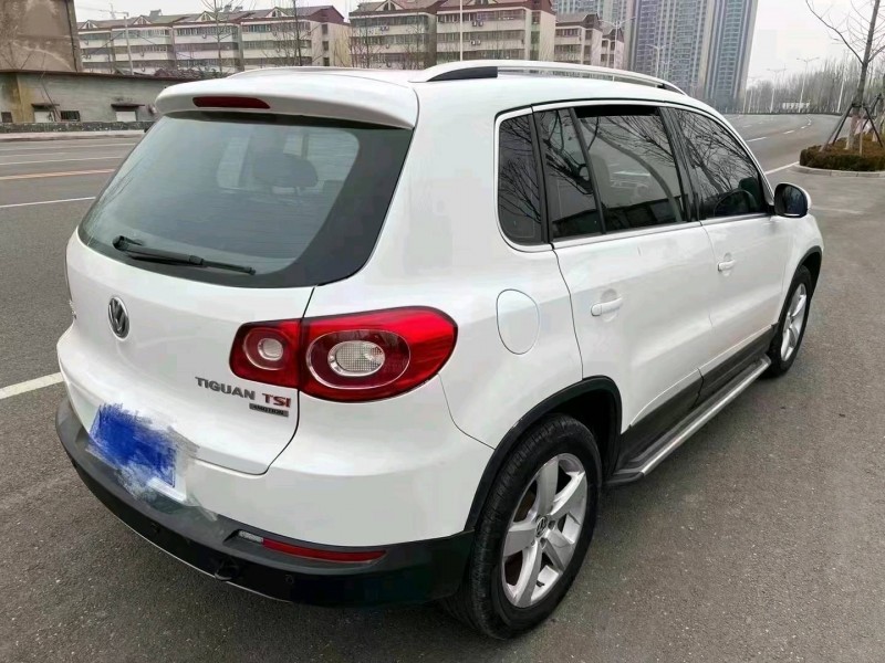 东营13年大众途观2