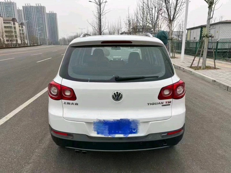 东营13年大众途观1