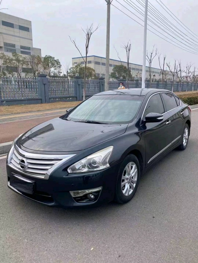 鄂州14年日產天籟2