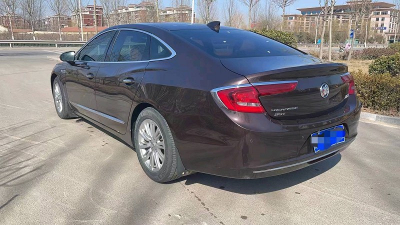 东营17年别克君越6