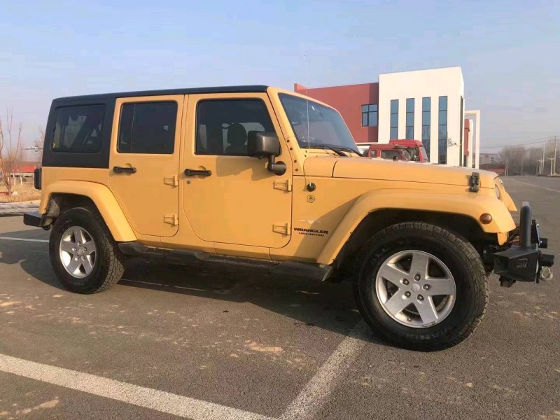 承德14年Jeep牧馬人2