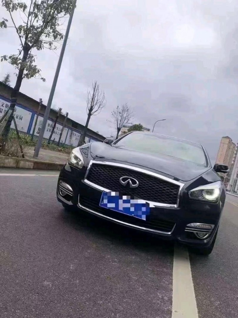 畢節18年英菲尼迪Q701