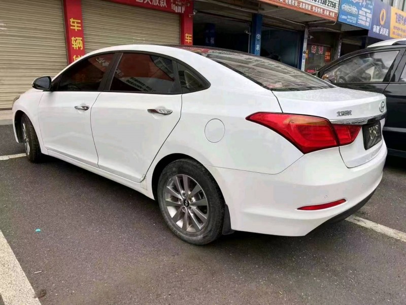 北京15年现代名图9