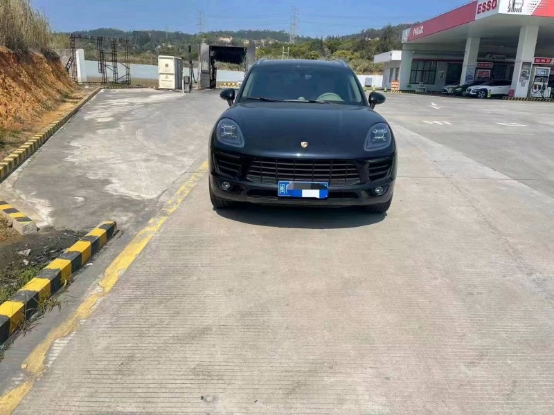 佛山15年保時捷Macan1