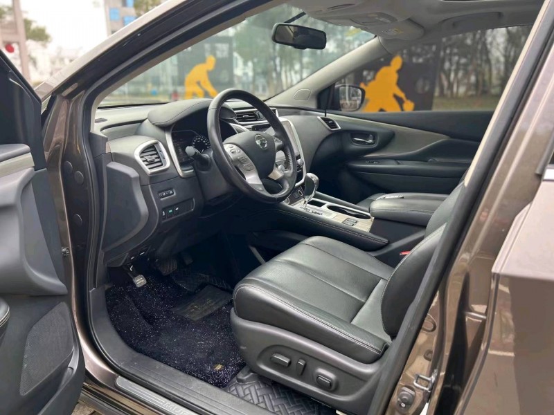 上饒19年日產樓蘭4