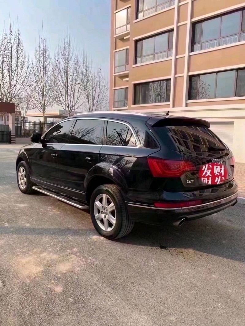 濰坊11年奧迪Q74