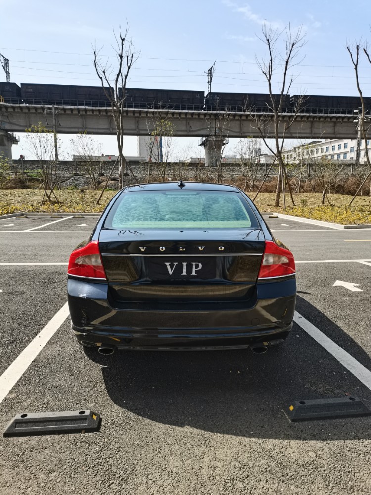 北京12年沃爾沃S80L1