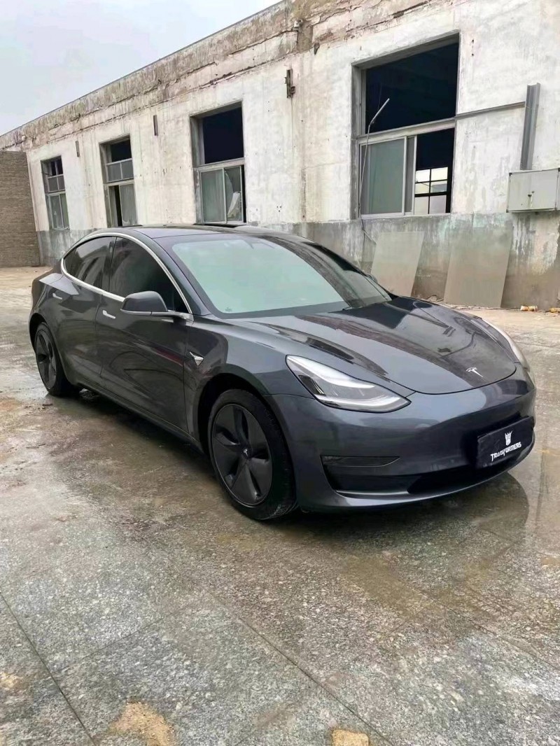 保定19年特斯拉MODEL 37