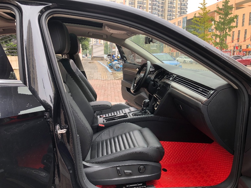 北京19年大众迈腾7