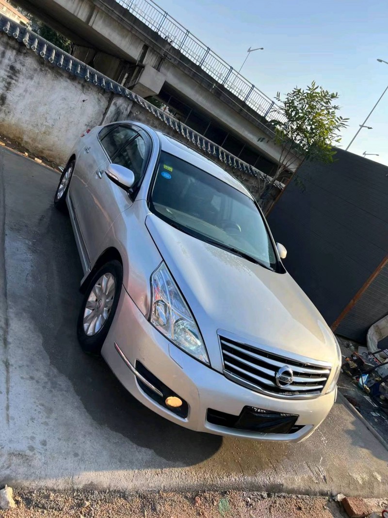 廣州09年日產天籟3