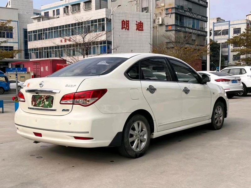 東莞18年日產軒逸8