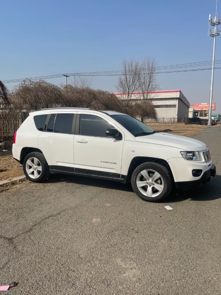 沈陽13年Jeep指南者8