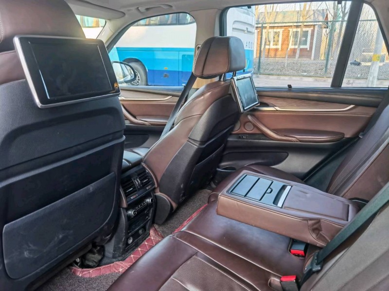 北京14年宝马X59